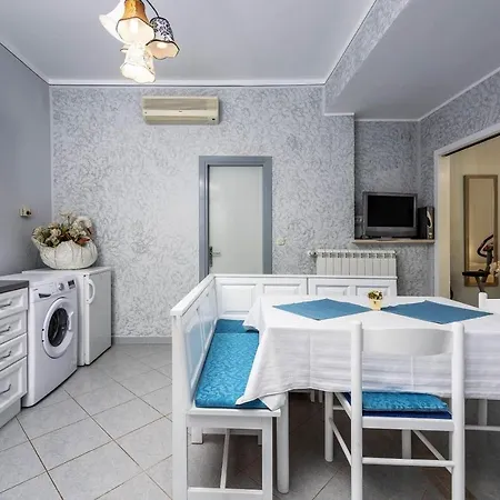 Apartment Edo
